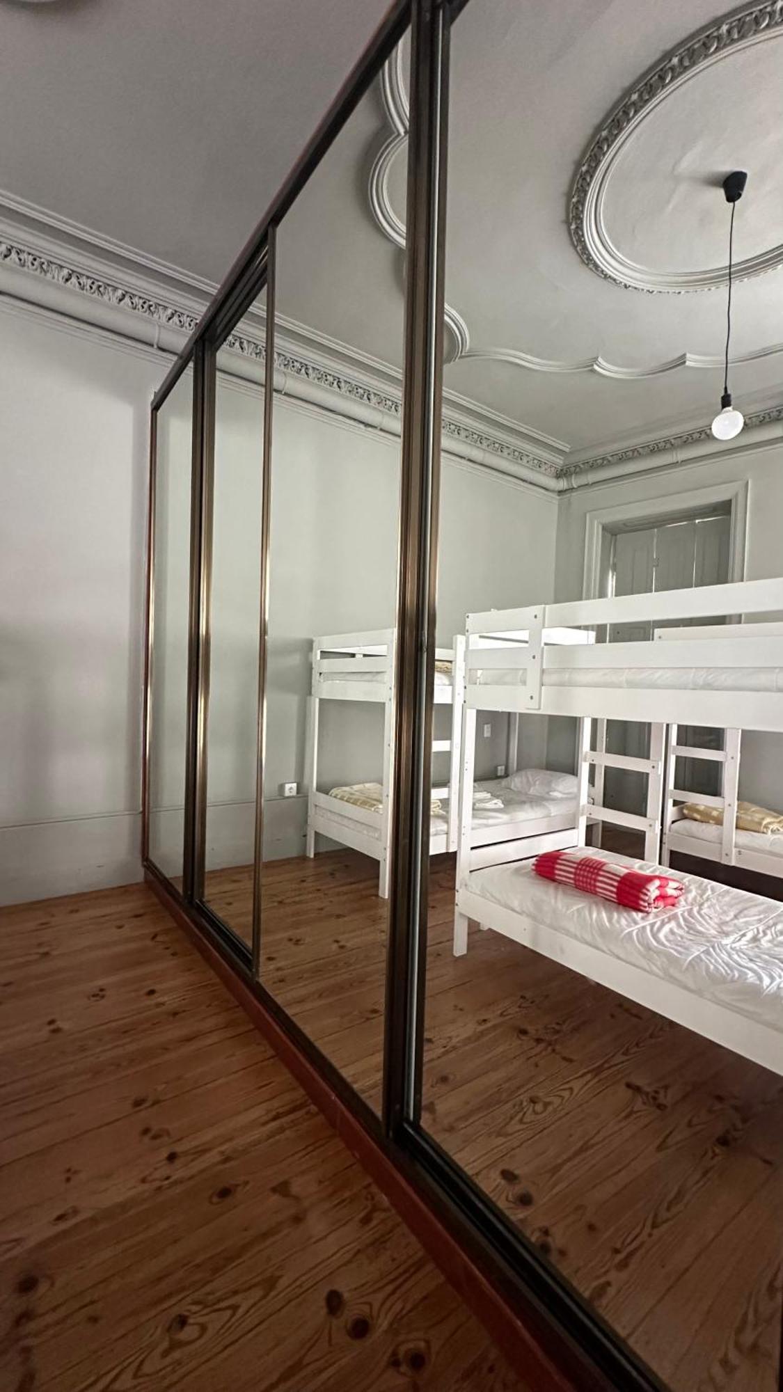 A Beira Hostel อาเวโร ภายนอก รูปภาพ